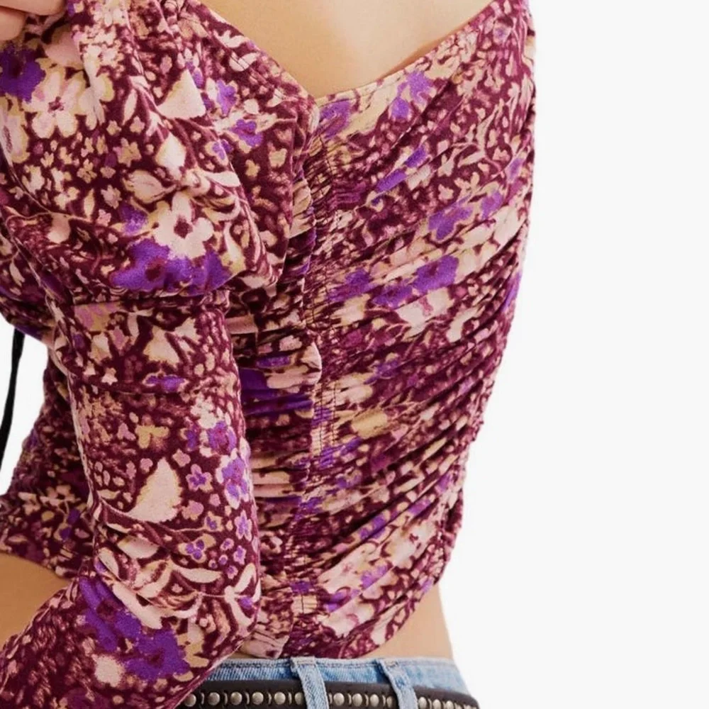 FREE PEOPLE LAYER IT ON ME LACE TRIM RUCHED TOP MEDIUM BLACK FUSCIA FLORAL